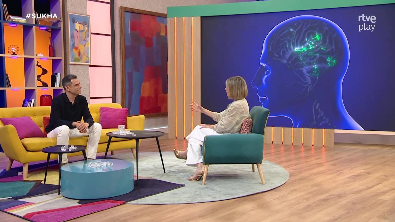 Sukha - Xavier Lozano, La Pucci y Goyo Jiménez - Sukha | Ver