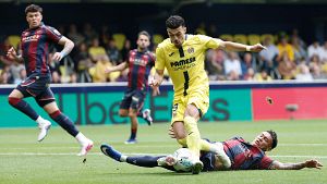 El Villarreal certifica otro a�o en Champions con una goleada al Levante