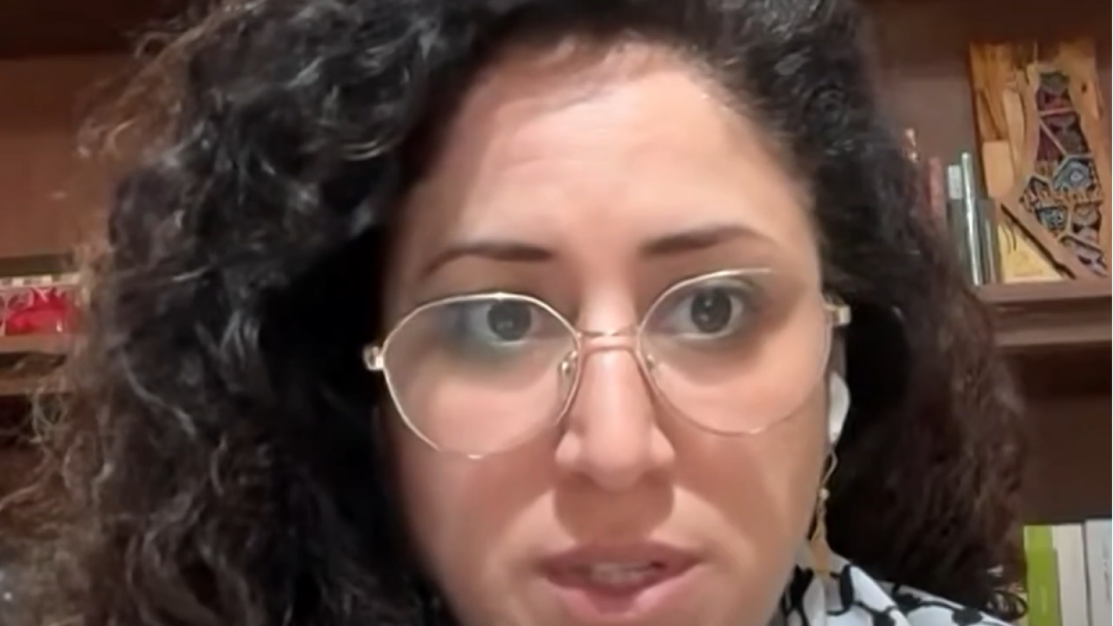 Sally Issa, esposa del activista español detenido por Israel: "Nos preocupa gravemente su salud" - Fin de semana 24h | Ver