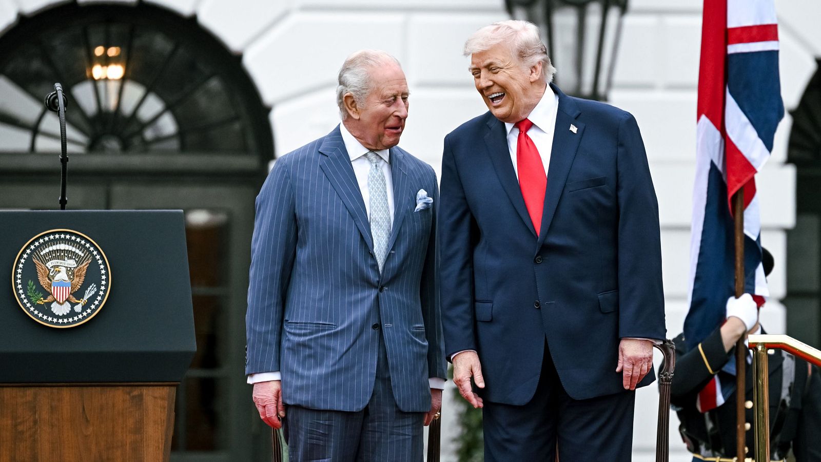 Carlos III sale bien parado de su reunión con Trump | Ver
