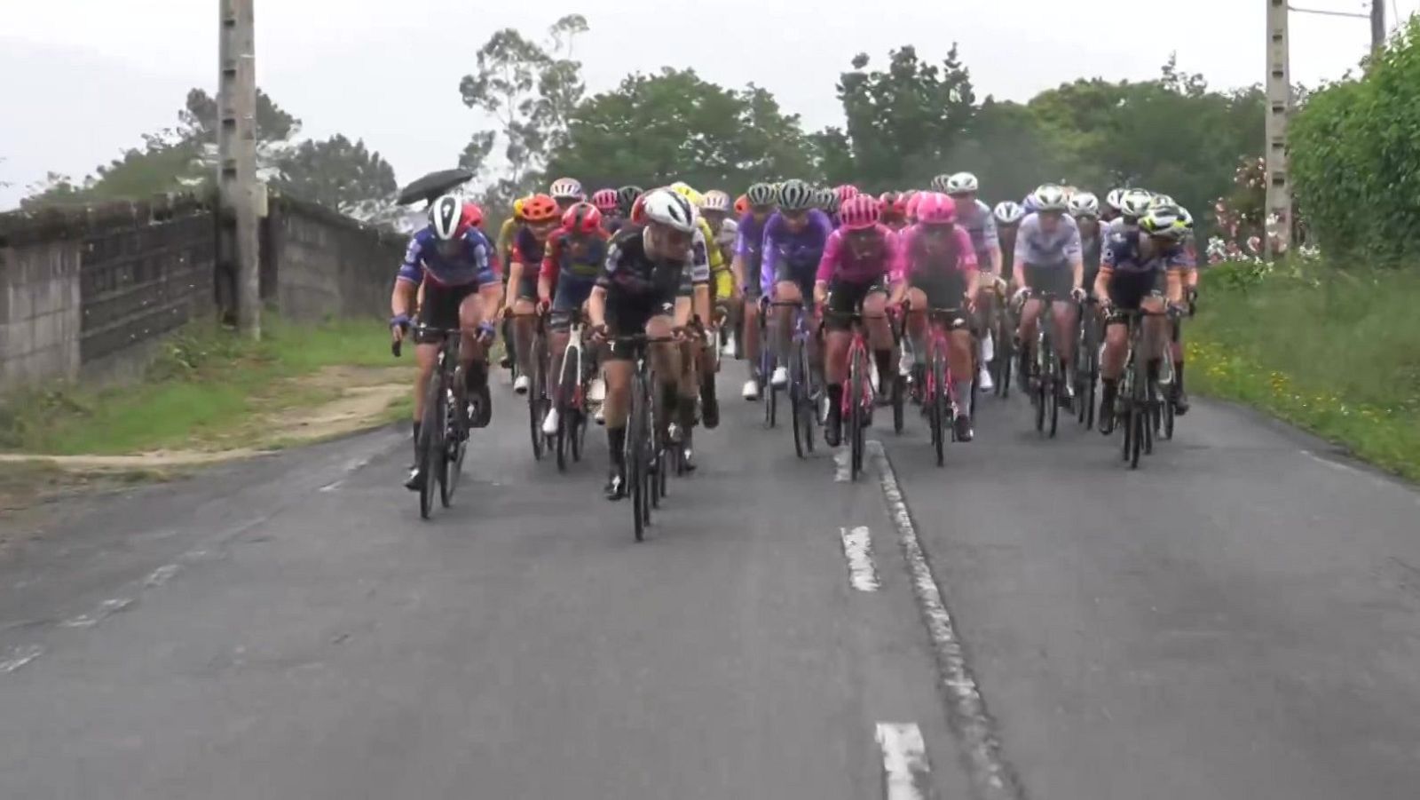 Vuelta ciclista a España femenina - 1ª etapa: Marín - Salvaterra de Miño - Vuelta ciclista a España femenina | Ver