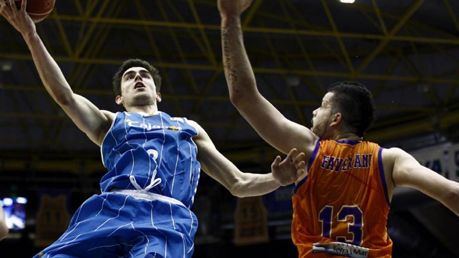 Valencia Basket 66-72 Cajasol Sevilla - Baloncesto en RTVE | Ver