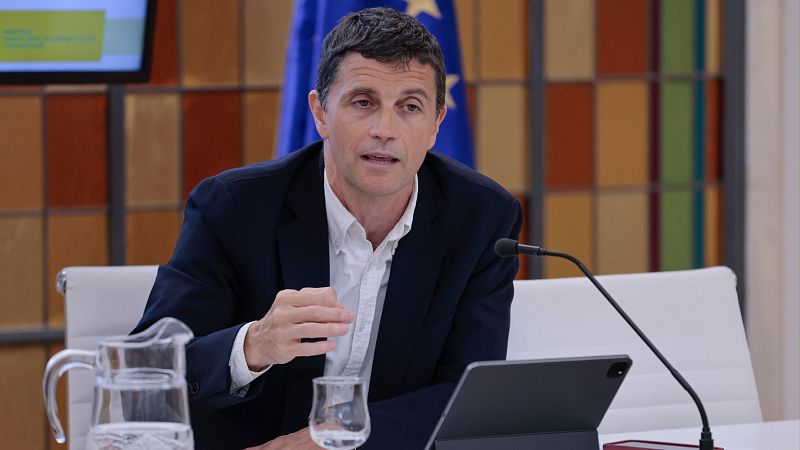 Los afiliados a la Seguridad Social superan los 22,1 millones - Mediodía en RNE | Ver