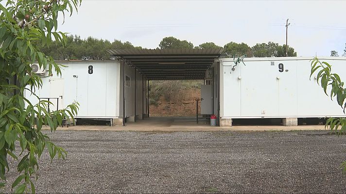 L'Informatiu - L'alberg de temporers de Seròs comença a funcionar
