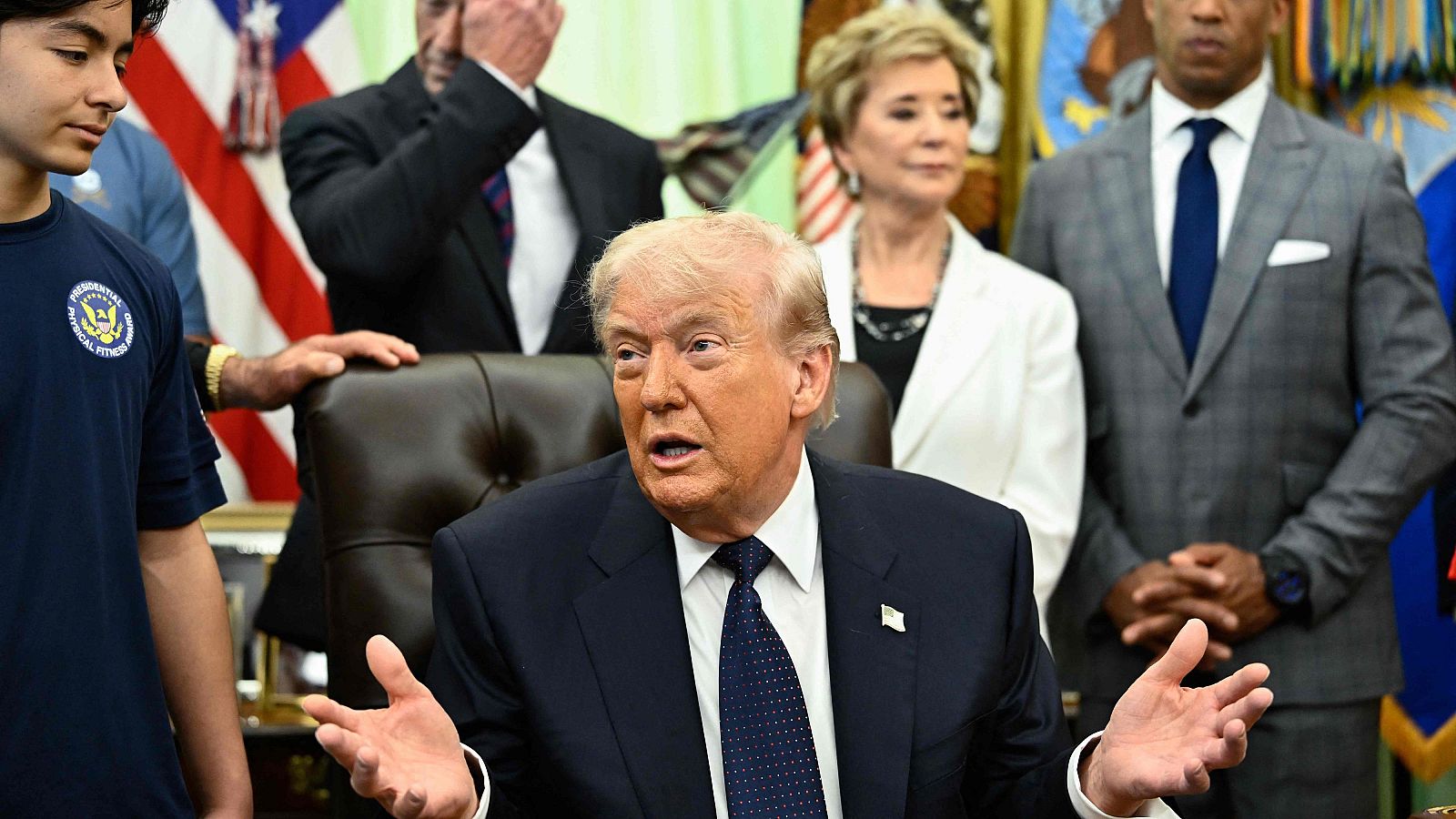 Trump asegura que los iraníes "quieren un acuerdo" | Ver ahora