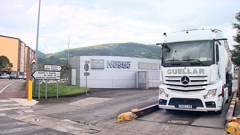 Comienza la negociación del ERE en Nestlé afectaría a 301 trabajadores - TeleCantabria | Ver