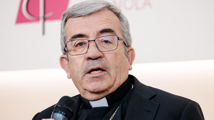 La noche en 24h - Argüello: "Decir que la acogida a los inmigrantes supone para la Iglesia un negocio resulta ofensivo"