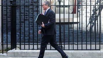 Reino Unido vive una cita electoral de alto riesgo para Keir Starmer