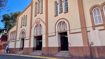 Puestos cerrados y abandono: la cr�tica situaci�n del Mercado del Real