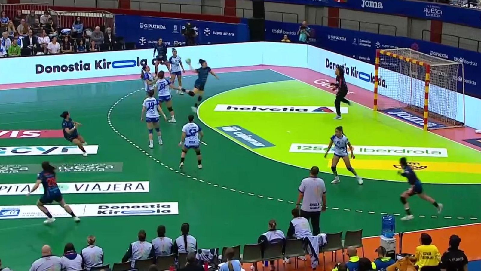 Balonmano - Copa de la Reina. 1/4 Final: Super Amara Bera Bera - Caja Rural Aula Valladolid  - Balonmano | Ver