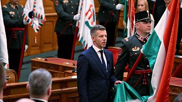 El conservador P�ter Magyar toma posesi�n como primer ministro de Hungr�a y pone fin a la era de Orb�n