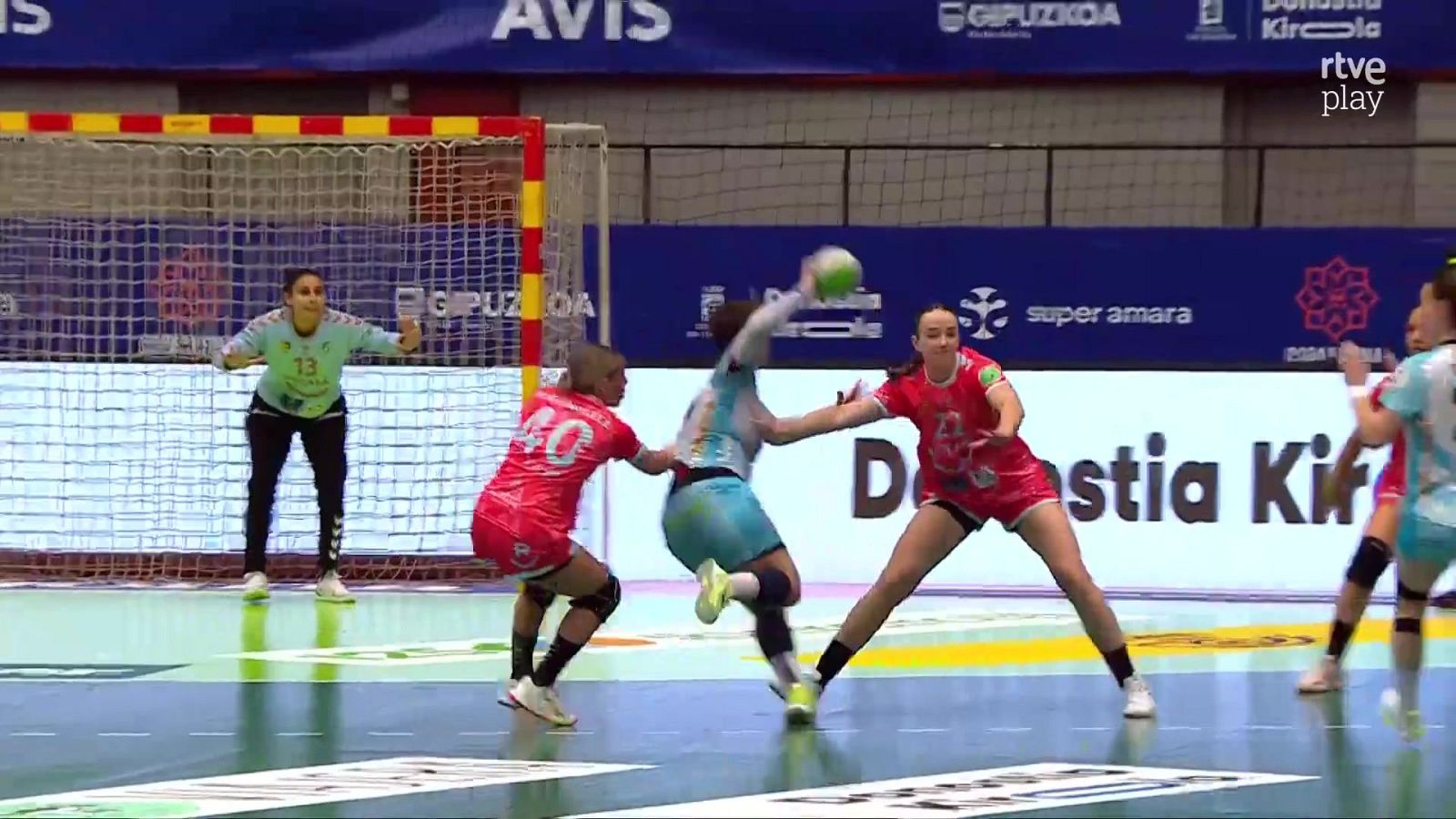 Balonmano - Copa de la Reina. 1ª Semifinal: Rocasa Gran Canaria - Mecalia Atlético Guardés - Balonmano | Ver