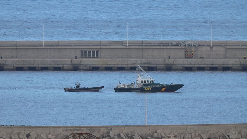 Tenerife se prepara para la llegada del crucero MV Hondius - Telediario Fin de Semana | Ver