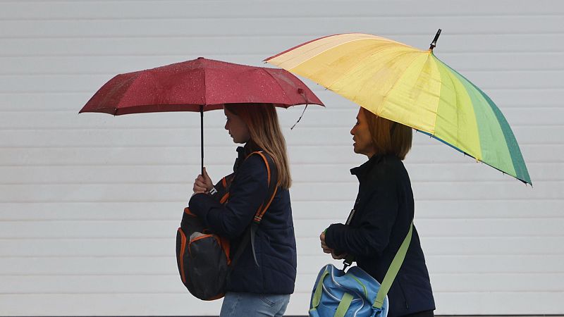 Continúa la lluvia en el norte, oeste, centro peninsular y Canarias - El tiempo | Ver