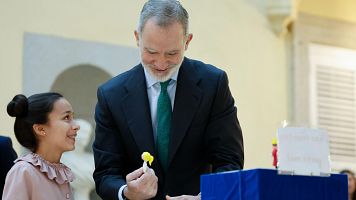 El rey recuerda el origen griego de su madre y se�ala: "Espa�a es diversidad, trabajemos por hacerlo cada d�a mejor"