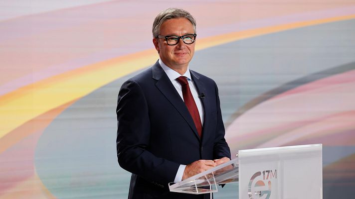 Especiales informativos - Vox agita su "prioridad nacional" en el debate definitivo de las elecciones andaluzas