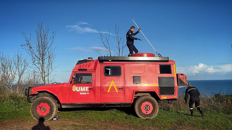 Tineo, epicentro de un operativo de la UME | Ver