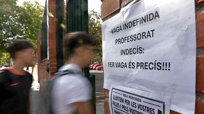 L'informatiu - Comunitat Valenciana - Segona jornada de la vaga d'educació, amb un seguiment del 75% segons els sindicats