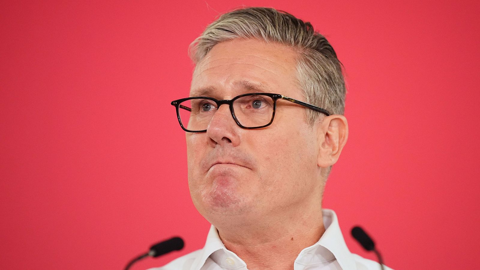 Starmer se niega a dimitir pese a la presión dentro de los laboristas | Ver