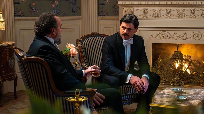 La promesa - La Promesa: Manuel desvela a Alonso la verdadera identidad de Vera