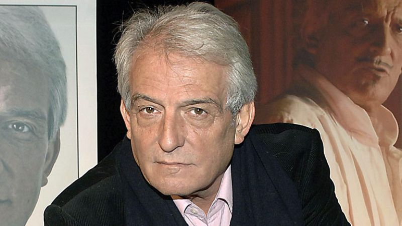 Pepe Sancho ha sido incinerado mientras sus familiares y compañeros le recuerdan