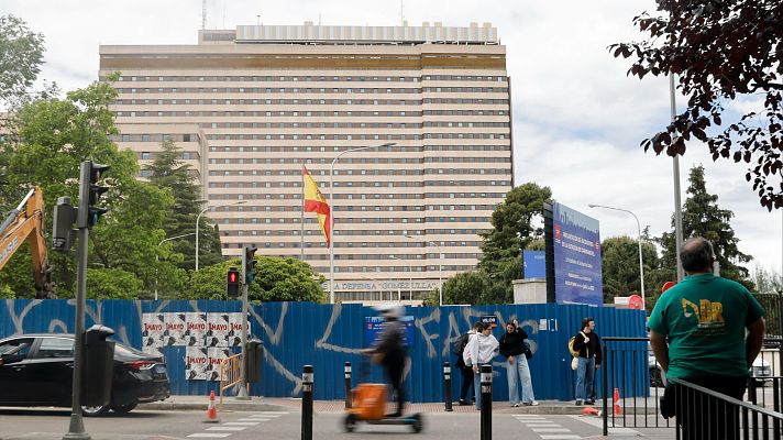 Telediario 2 - El español contagiado de hantavirus no empeora y el resto siguen sin síntomas