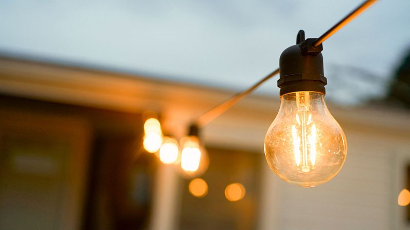 El precio de la energía ha bajado en abril, según el INE | Ver