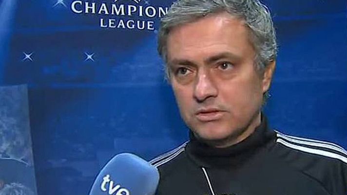 Telediario 1 - Mou: "Están alabando mucho a CR7"