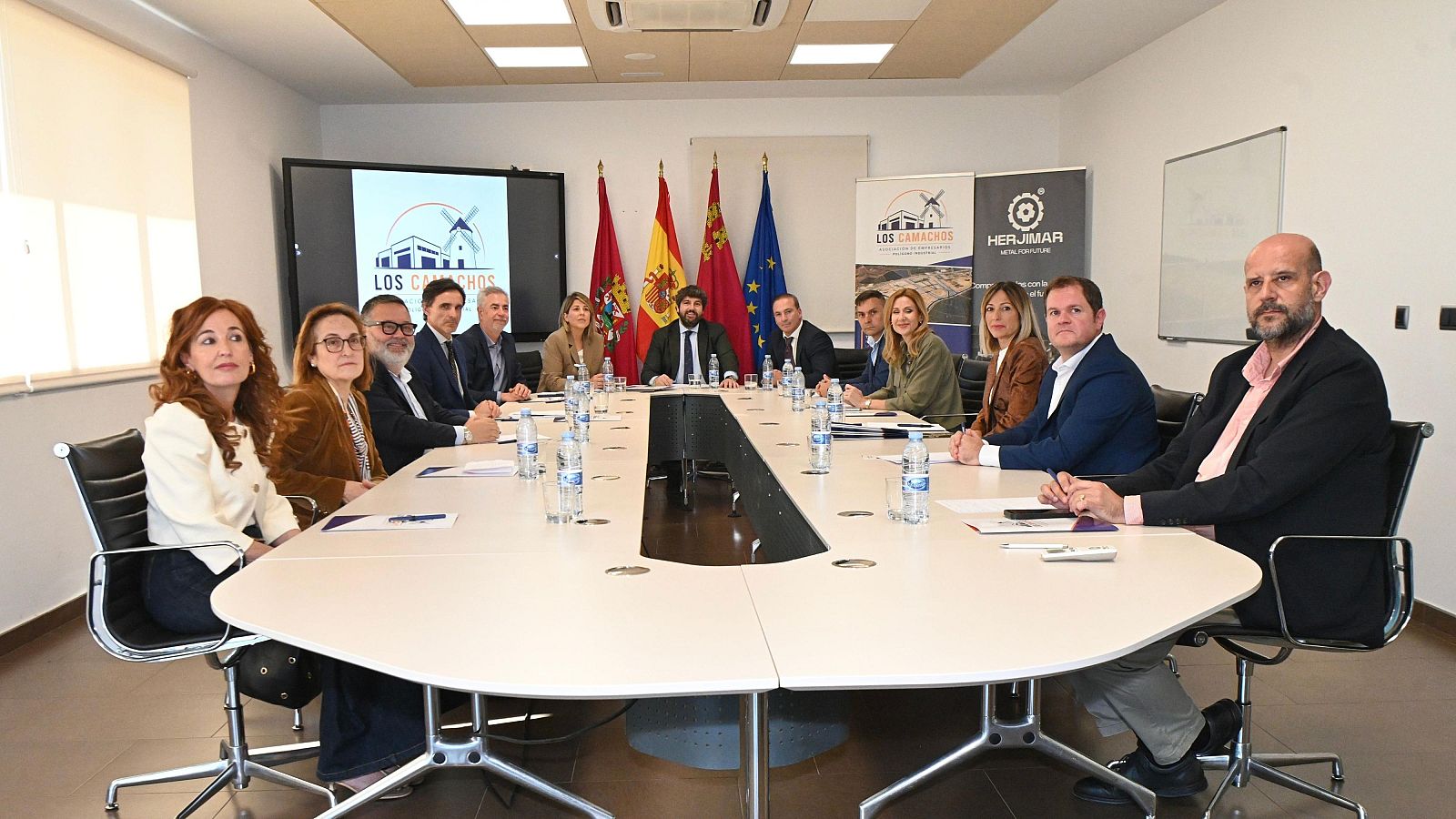 La Comunidad Autónoma pide a Red Eléctrica que aumente la potencia de alta tensión para dar energía a las empresas - Noticias Murcia | Ver