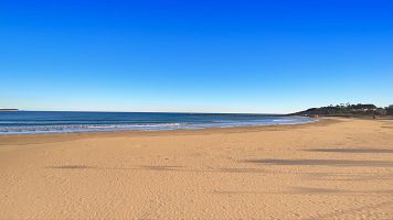 Demoler los paseos mar�timos para devolver terreno a las playas, respuesta al cambio clim�tico