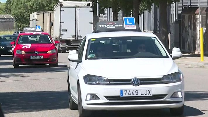 L'Informatiu - Convocatòria extraordinària de l'examen pràctic de conduir a Lleida