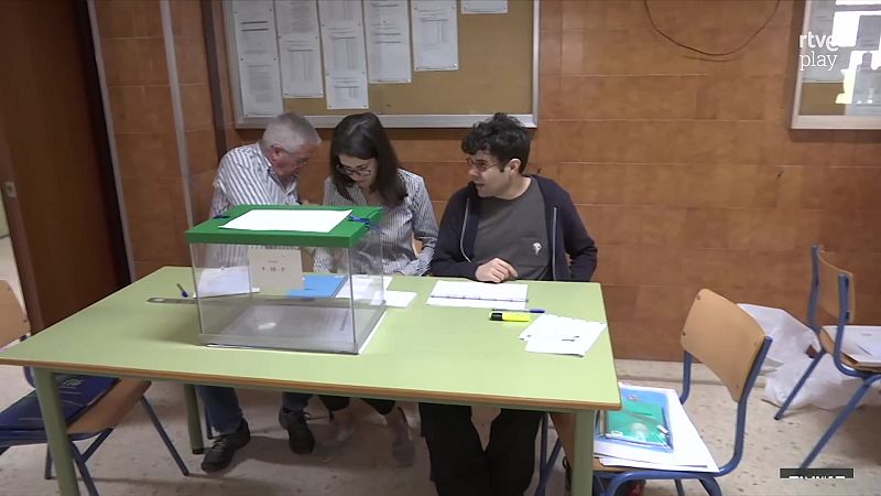 Avance informativo - 17M. Andaluc�a decide - 9h - Especiales informativos | Ver