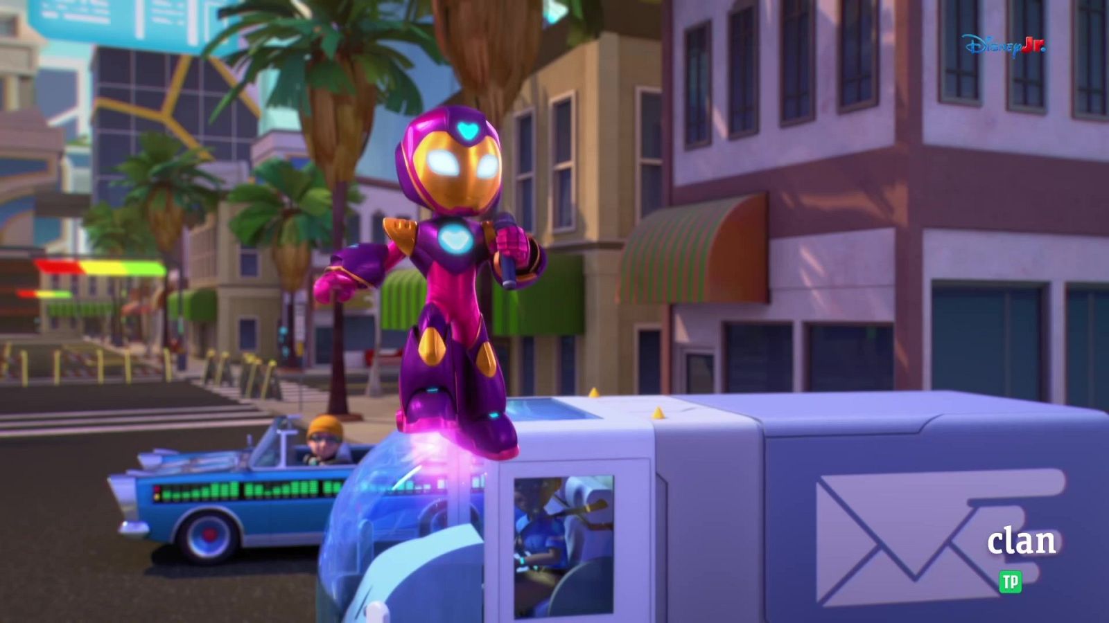 Iron Man y su Superequipo - La aventurada carrera de Ironheart - Iron Man y su superequipo | Ver