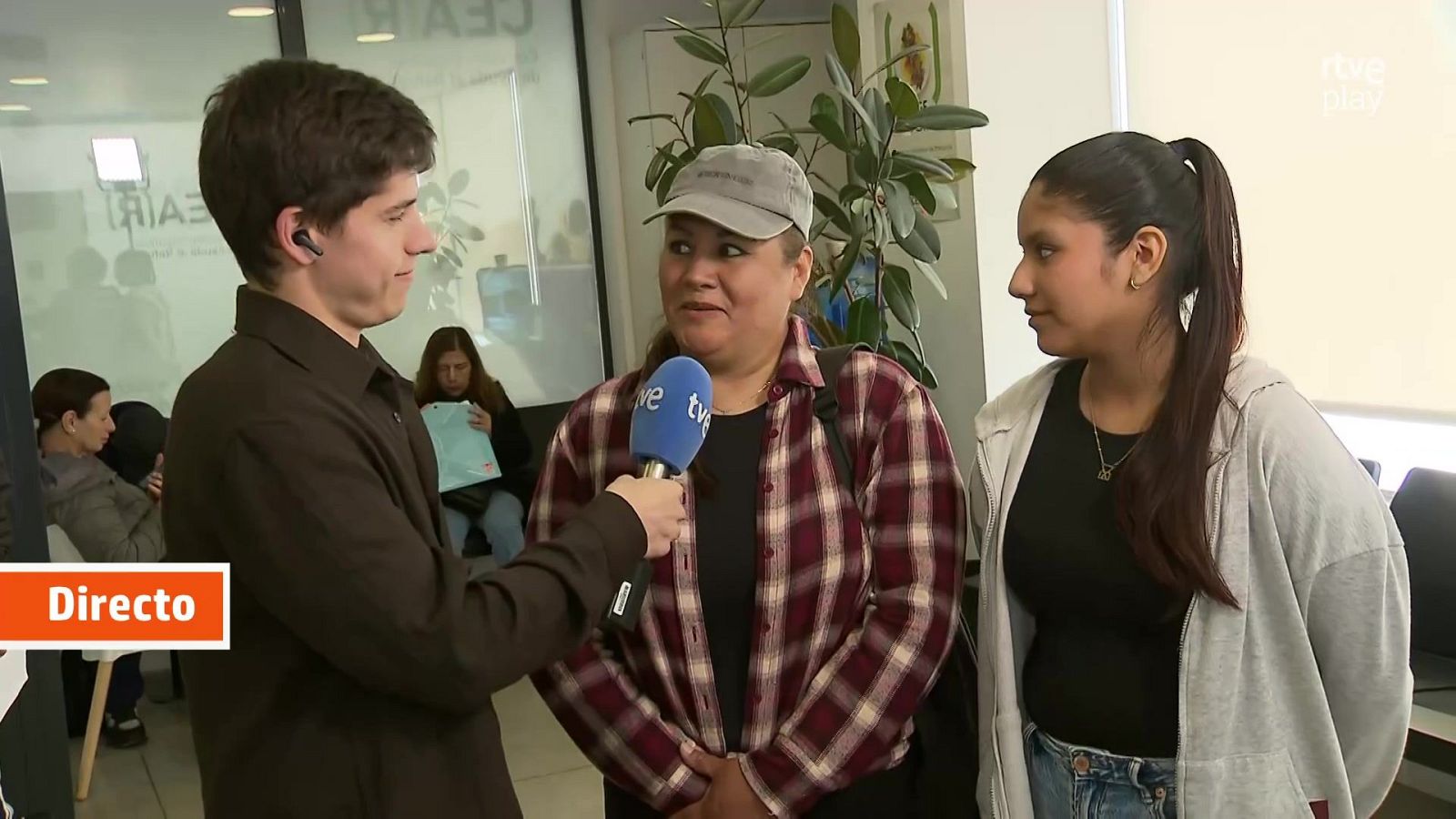 Un mes del proceso de regularización migrantes - Aquí hay trabajo | Ver