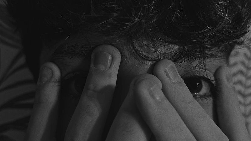 XVII Concurso de Cortos RNE - El hombre que llama a la puerta - Ver ahora
