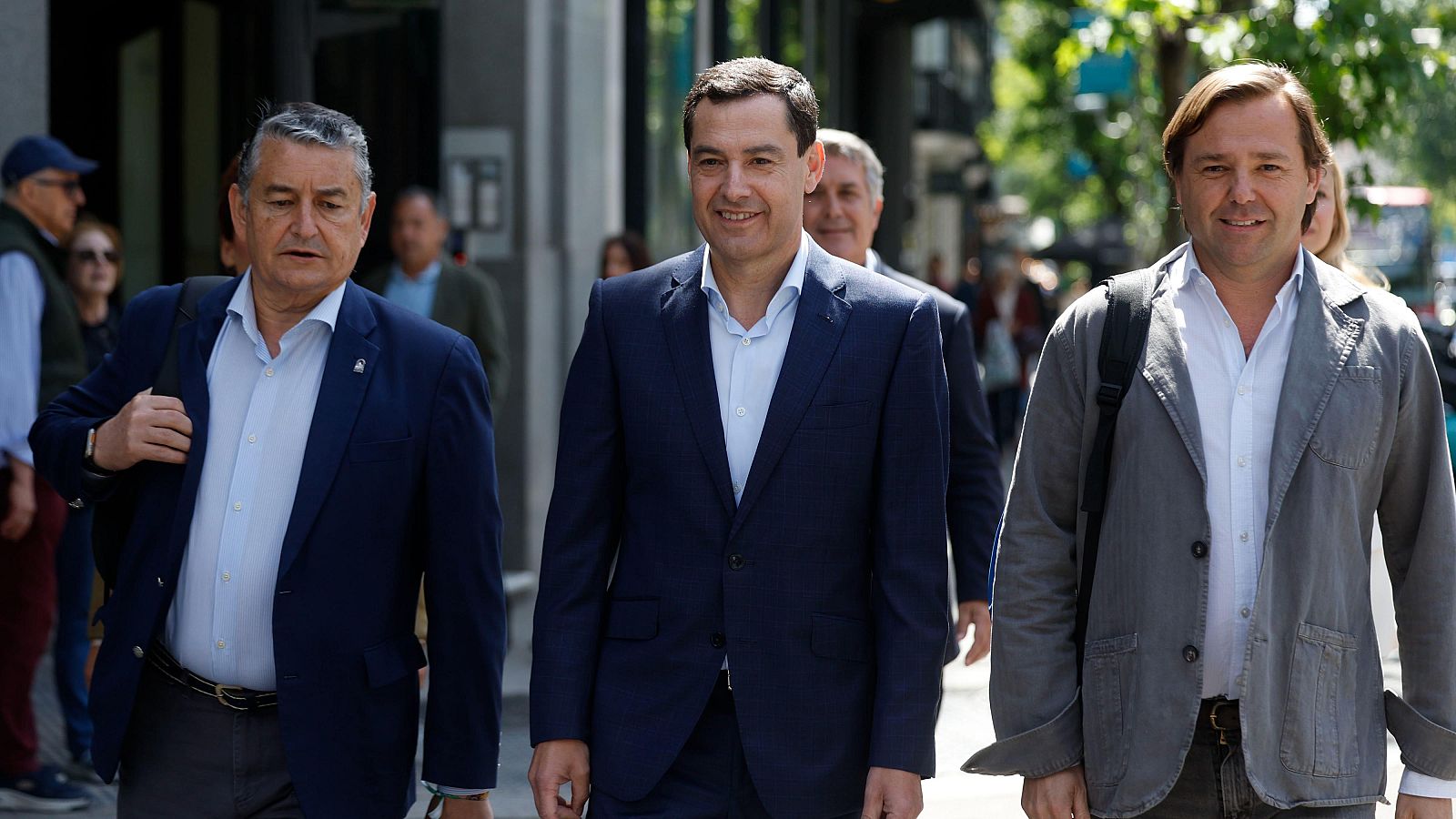 Moreno insiste en gobernar en solitario tras las elecciones - Informativo 24h | Ver