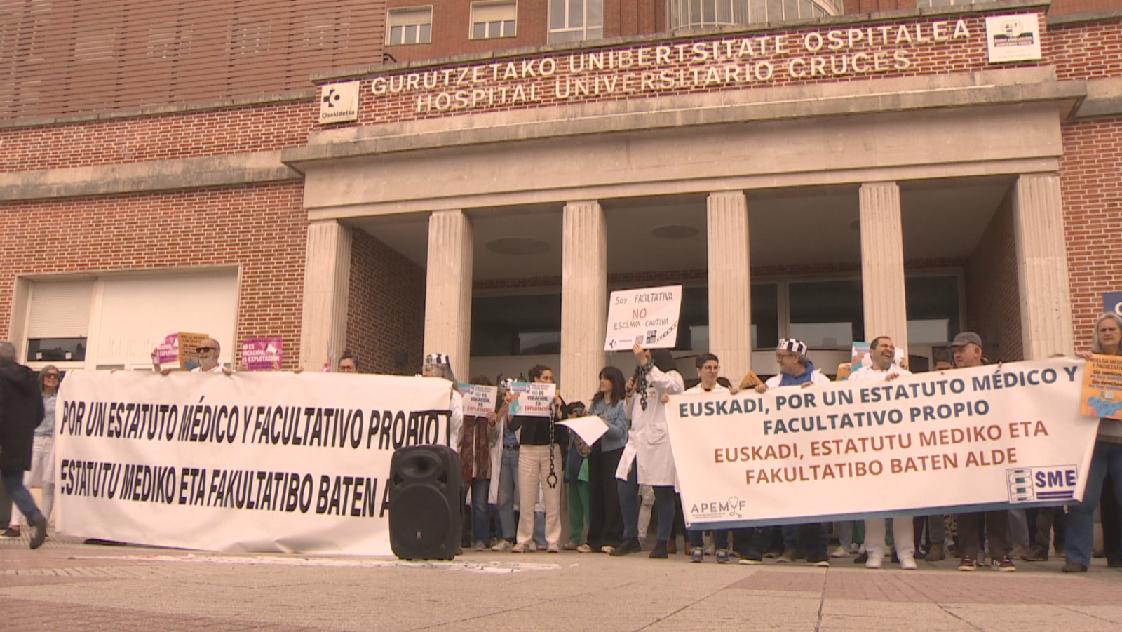 Los médicos vascos empiezan hoy una nueva semana de huelga por la mejora de sus condiciones laborales | RTVE Play - Ver ahora
