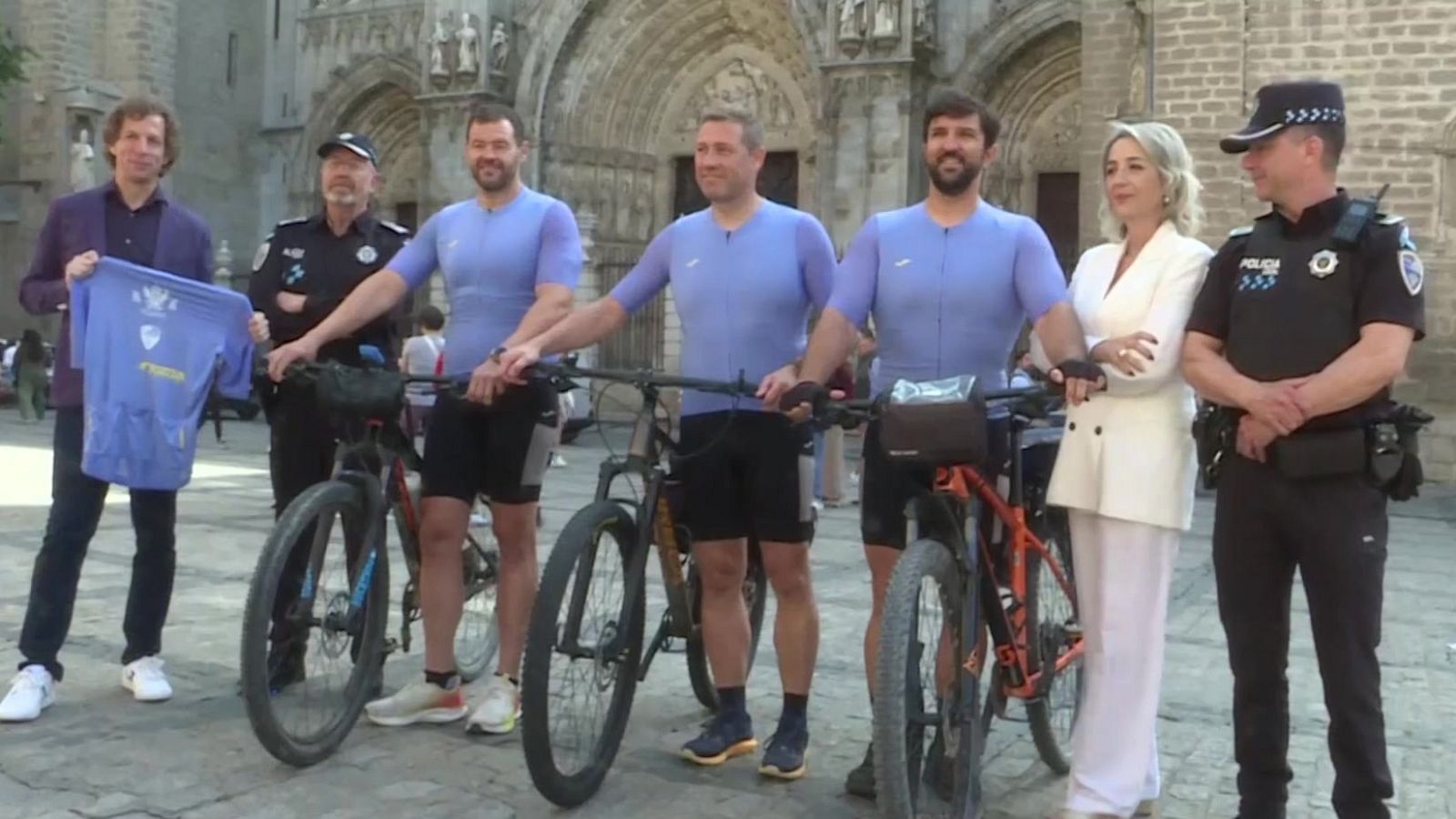 La vía de la plata: El nuevo reto para la Policía Local de Toledo en el Camino de Santiago - Noticias de Castilla-La Mancha | Ver