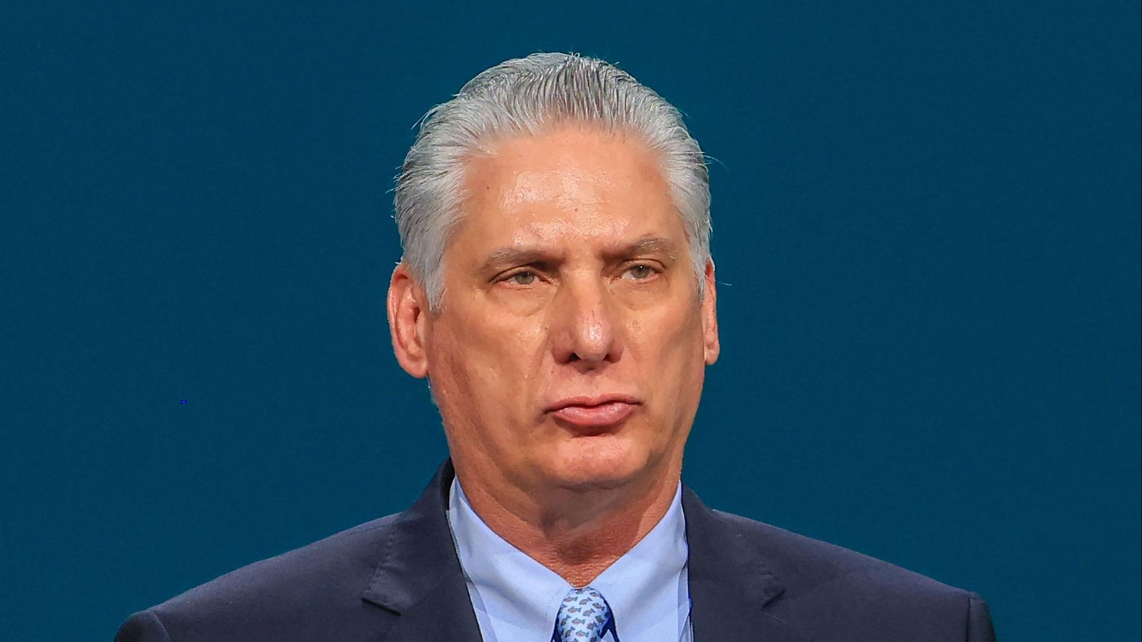 Cuba sigue al límite mientras aumenta la tensión con EE.UU. - La tarde en 24h | Ver