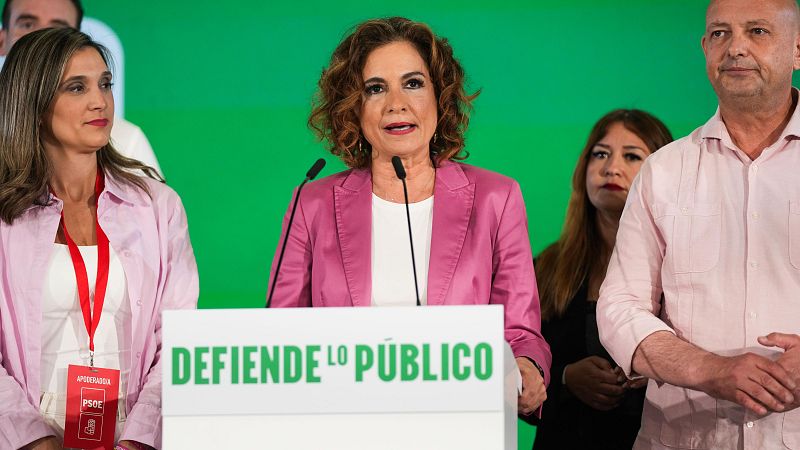 El PSOE perfora su suelo histórico en Andalucía y se sitúa a 25 escaños del PP