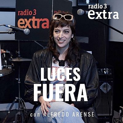 Luces fuera - Nat Simons; a la contra