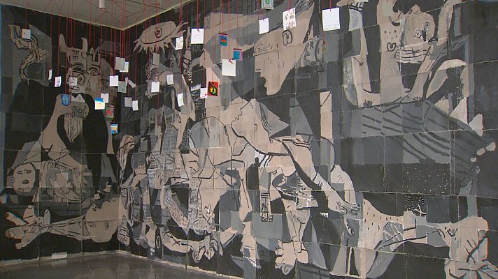 Telenavarra - El Museo Universidad de Navarra celebra una jornada por la paz
