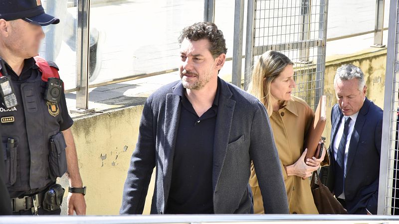 El hijo del fundador de Mango paga la fianza y evita la prisión provisional - Informativo 24h | Ver
