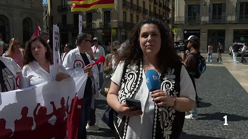 L'onzena jornada de vaga de metges crida a Illa a negociar