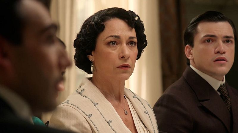 La Promesa: La familia Luján reacciona a la identidad de Vera