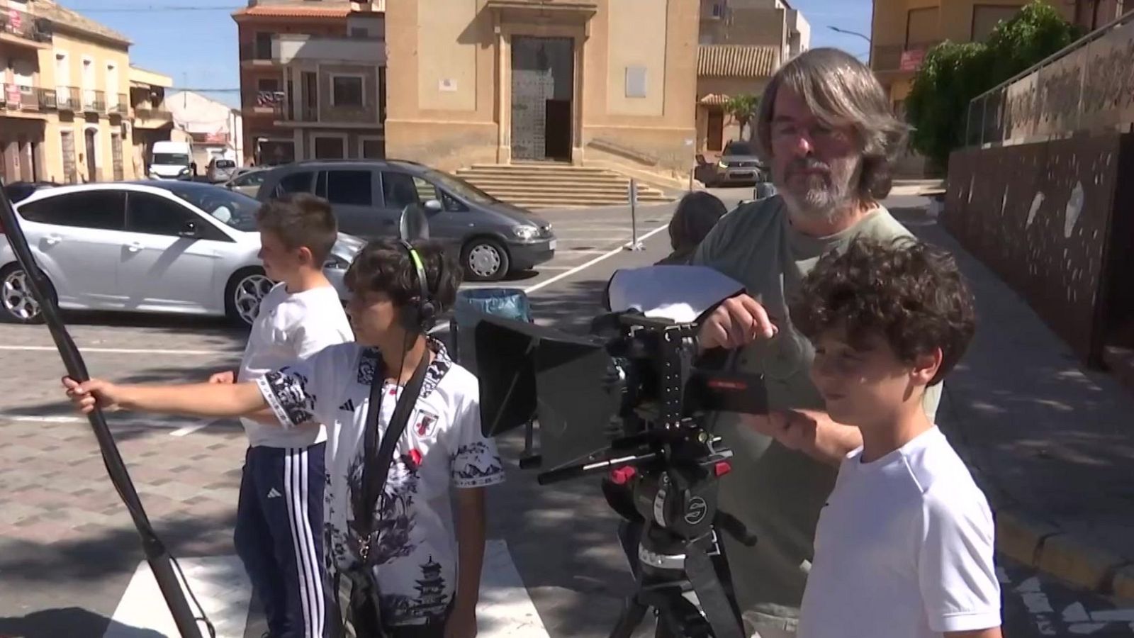 Los alumnos de un colegio de Fuente Álamo graban su primer documental: así es el pueblo a través de sus ojos | Ver