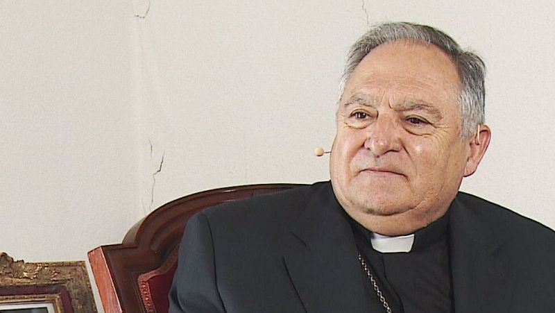 Entrevista: Mazuelos sobre la visita del papa a Canarias - RTVE Noticias Vídeo | Ver