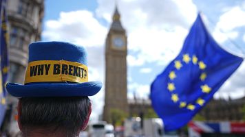 Los laboristas brit�nicos se arriesgan y abren el mel�n del Brexit