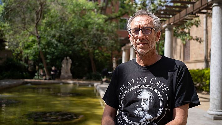 Página Dos - Noir en Venecia con 'Arca', de Ricardo Menéndez Salmón