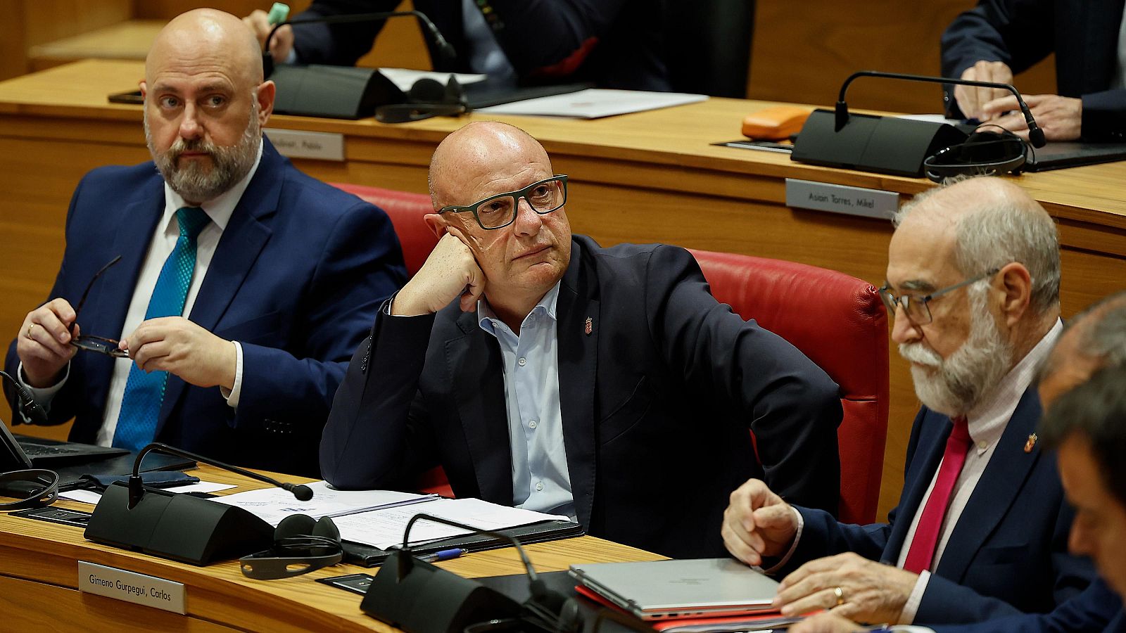 Gimeno augura dificultades en la educación pública por la ley de UPN - Telenavarra | Ver